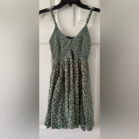 Angie Dresses & Skirts - Angie Green and White Cactus Print Dress